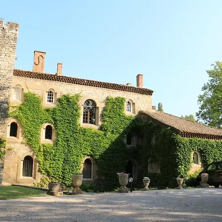 Domaine Du Moulin Guest house