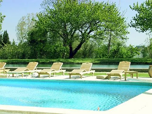 Πανσιόν Domaine Du Moulin *